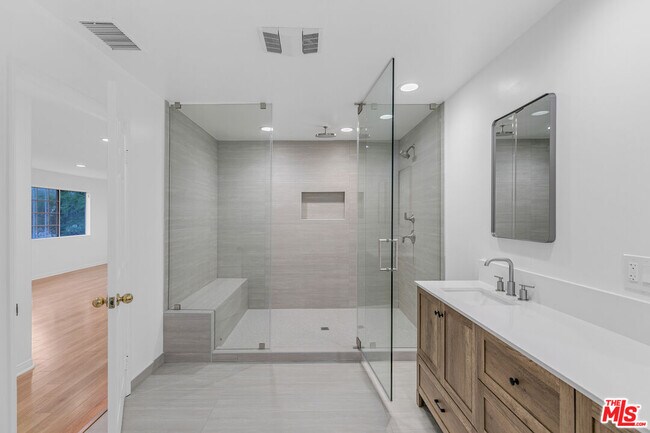 Building Photo - 19016 Wells Dr