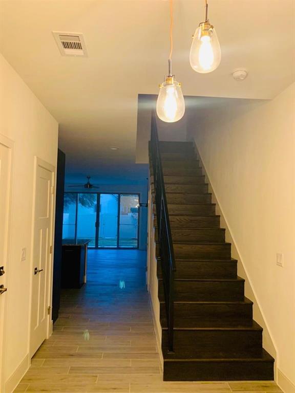 Building Photo - 502 Conservation Dr