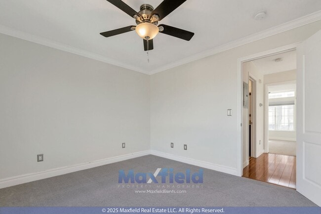 Building Photo - Salt Lake City - 3bd 2bth 3 Storey Home