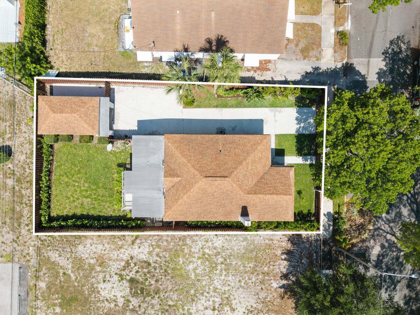 Building Photo - 517 55th St