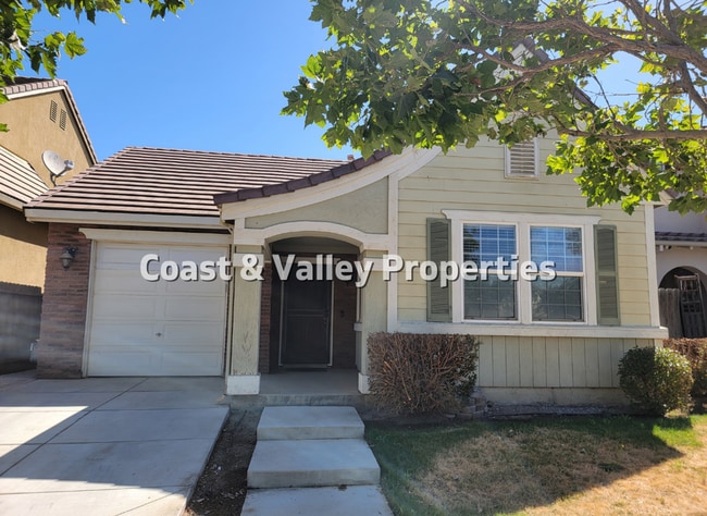 Building Photo - FOR RENT 3BD HOUSE IN GREENFIELD