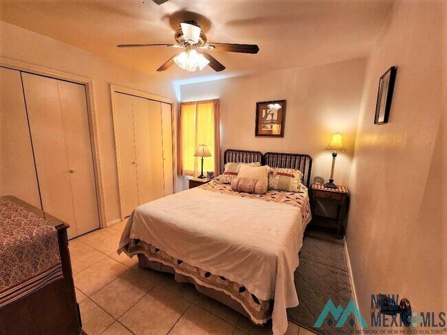 Building Photo - 1501 Riley Dr