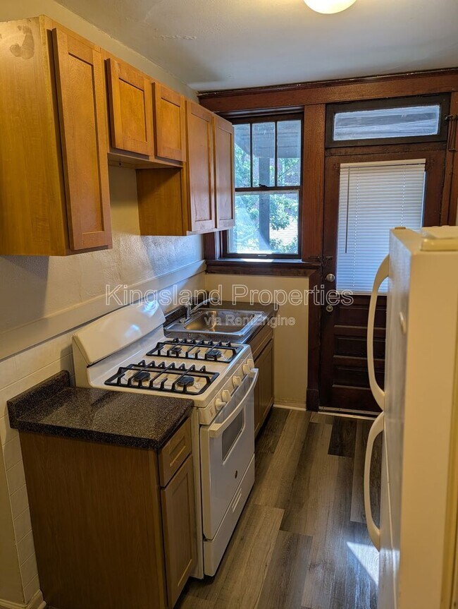 Building Photo - 4226 Neosho St