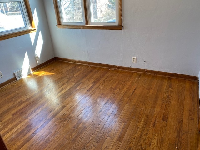 hardwood floors throughout - 717 N Highland Ave