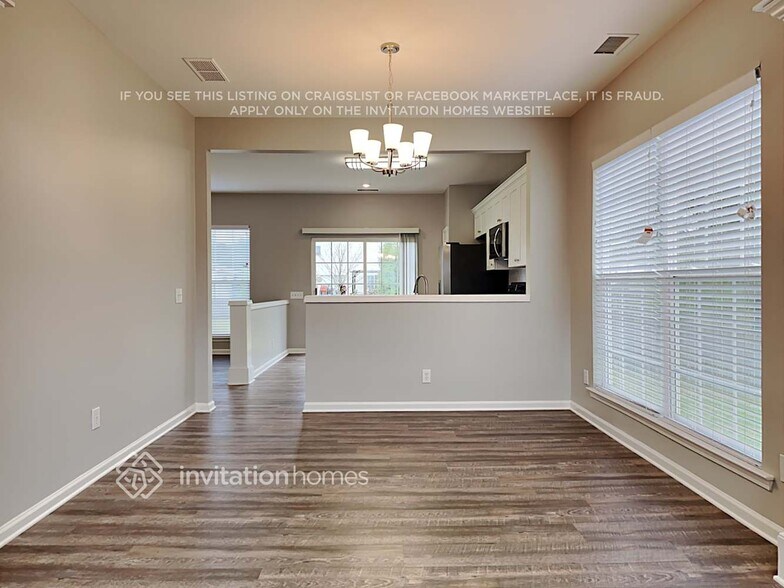 Building Photo - 2510 Caprock Ct