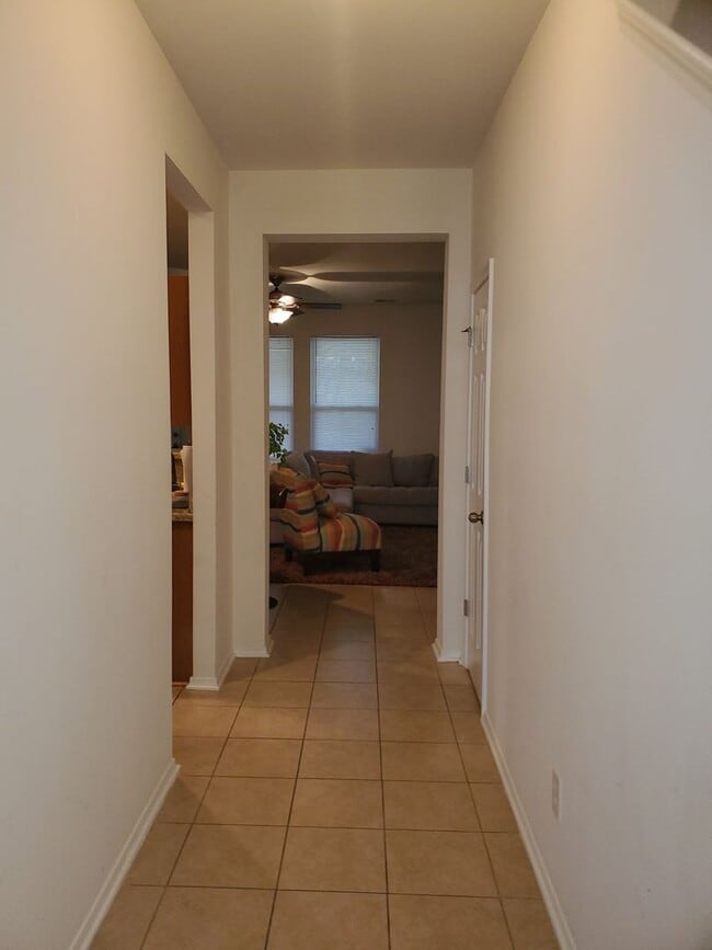 Building Photo - Wellington Community - Long Term Rental