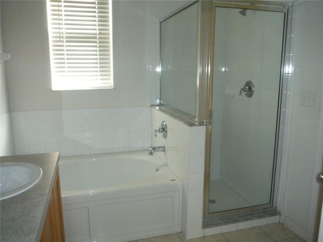 Building Photo - 403 Fern Gulley Dr