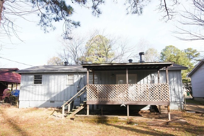 Building Photo - 5519 Southboro Dr