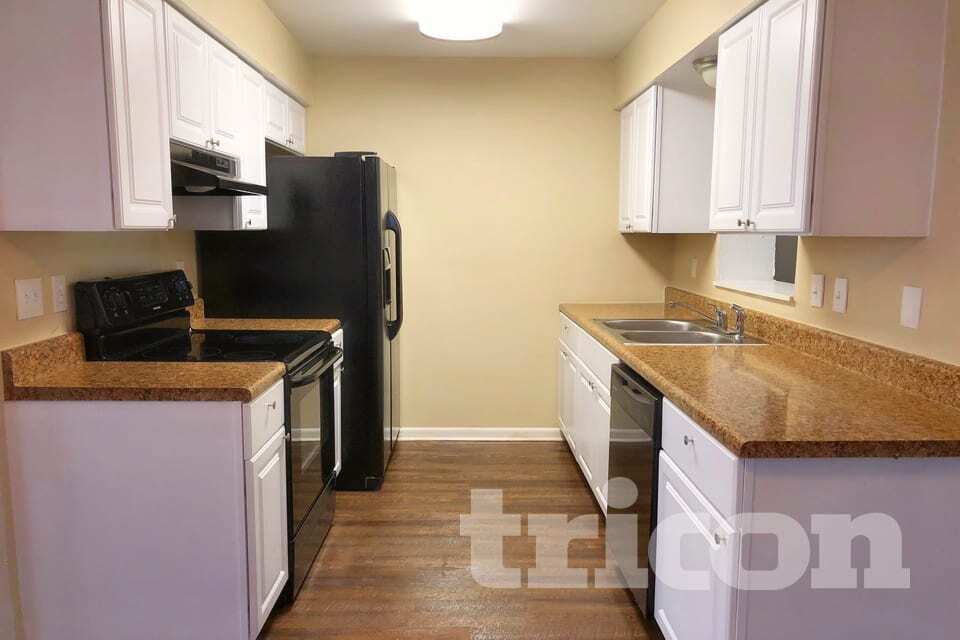 Building Photo - 1706 Stonehaven Way