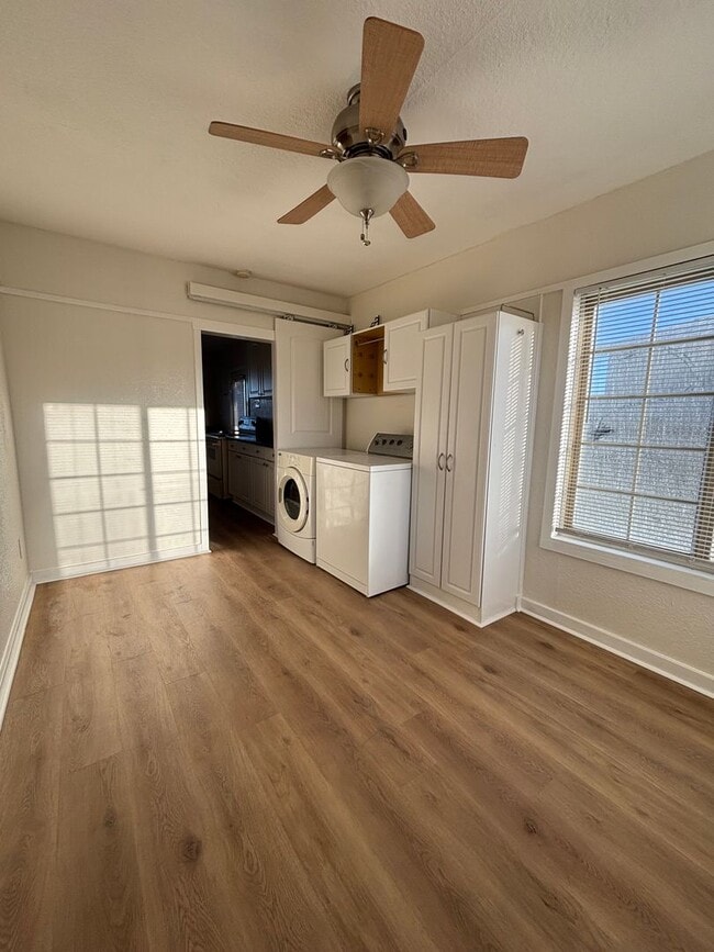 Building Photo - Cozy Lakefront Home w/Private Dock