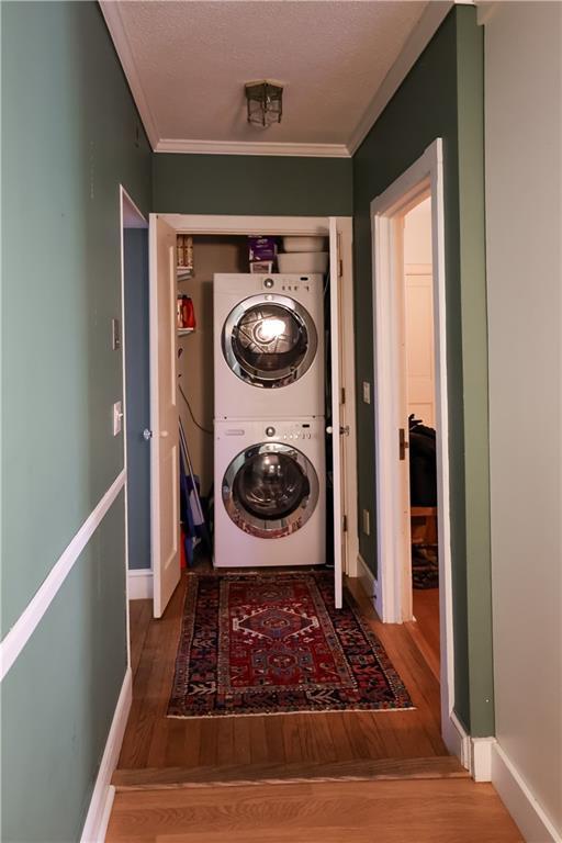 Building Photo - 6 Howe Ave