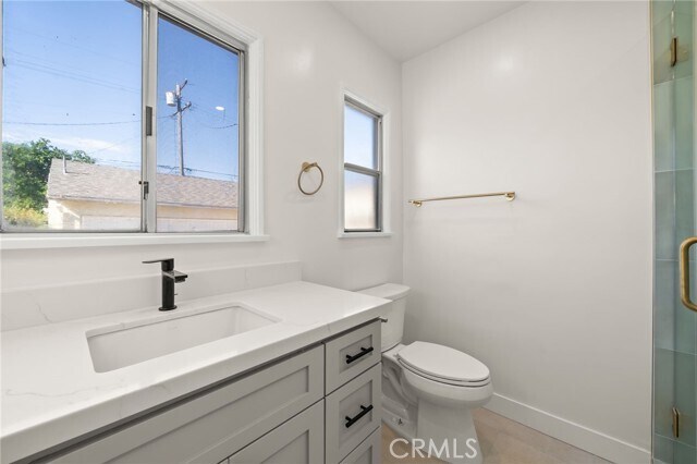 Building Photo - 1301 N Avon St