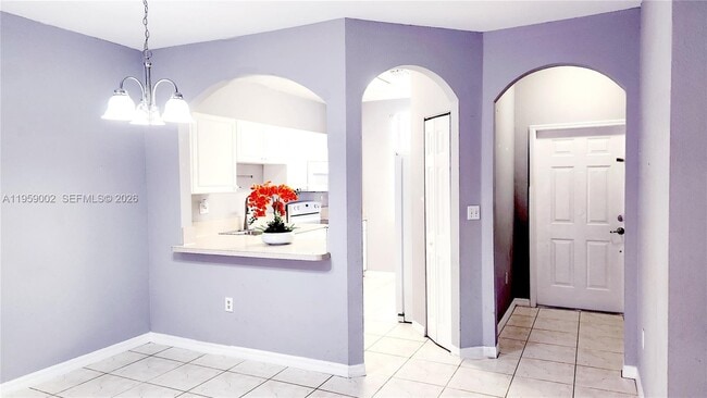 Building Photo - 741 SE 2nd St