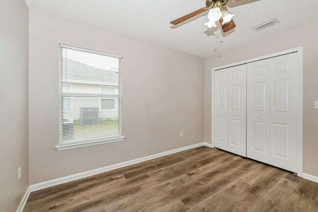 Building Photo - 3278 Chad Bourne Dr