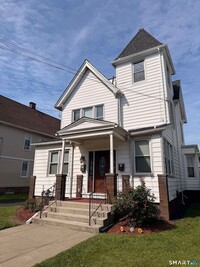 Building Photo - 1160 Townsend Ave