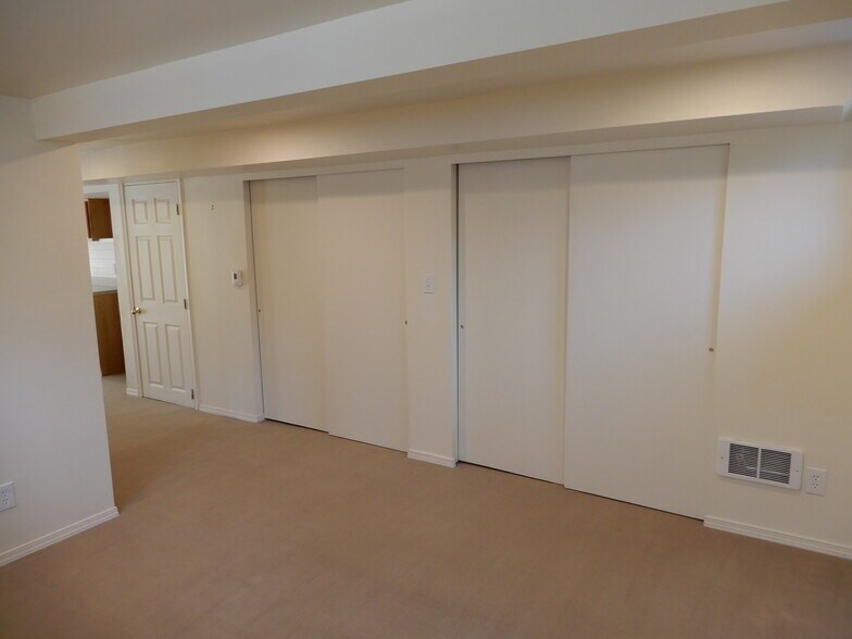 Building Photo - 811 NW 59th St