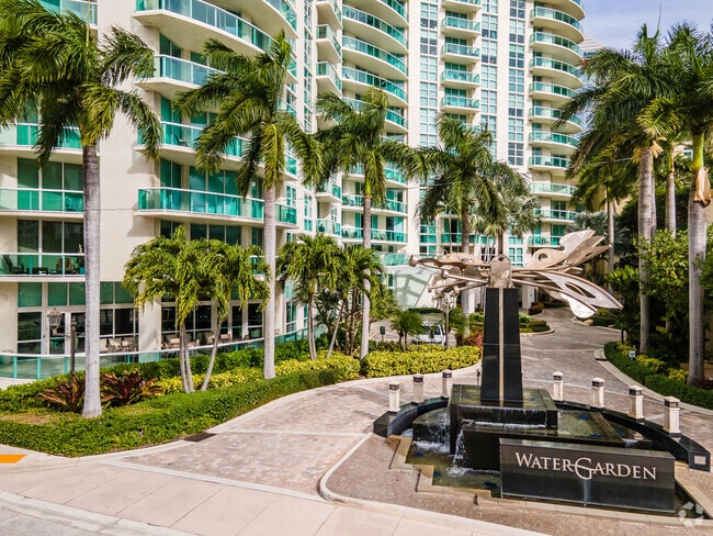 Building Photo - Watergarden