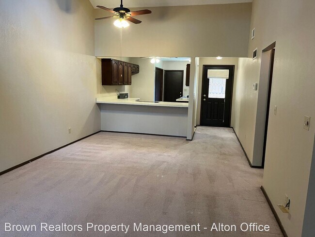 Building Photo - 2 br, 1 bath House - 1903 Muny Vista Ct., ...