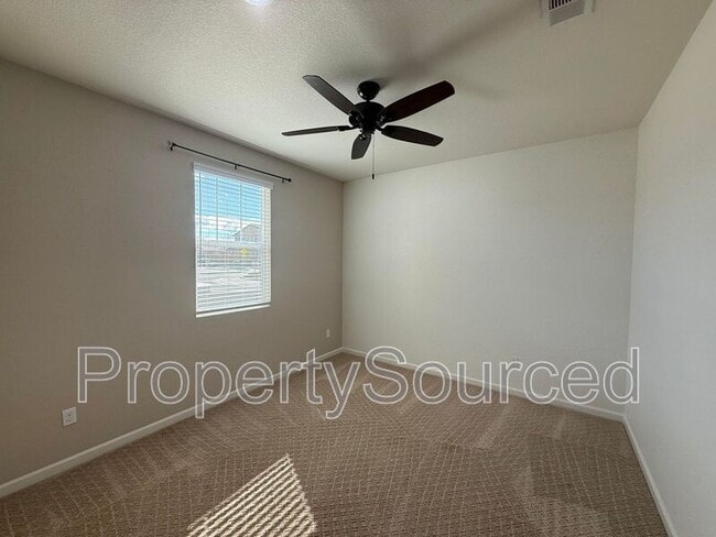 Building Photo - 1697 W Woodward Ave