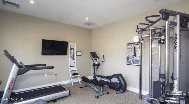 Building Photo - 110 Halliard Dr