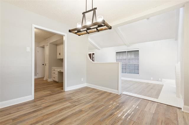 Building Photo - 14372 Haymeadow Cir