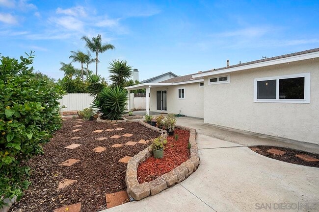 Building Photo - 4148 Cole Way