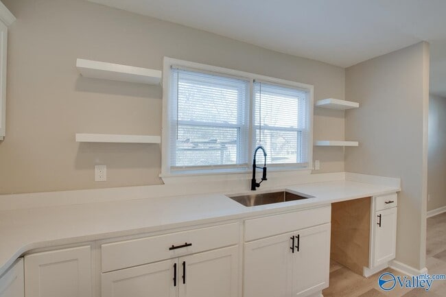 Building Photo - 3916 Troy Swasey Blvd SW