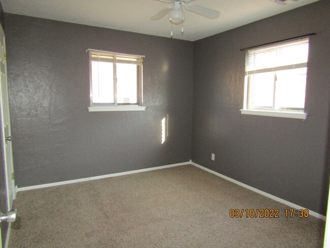 Building Photo - Pets Negotiable ! with homeowner approval