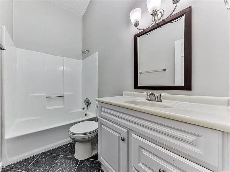 Building Photo - 1400 Boxwood Trce NW