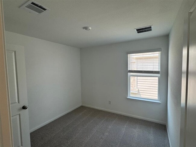 Building Photo - 514 Unakite Trl