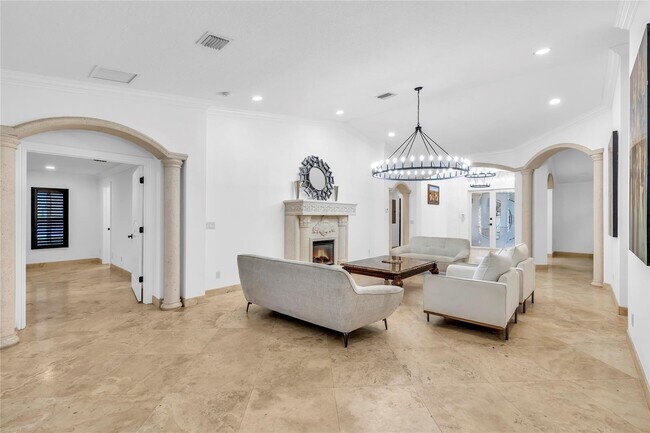 Building Photo - 6300 SW 190th Ave