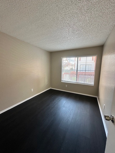 Secondary bedroom - 7385 Lariat Pl