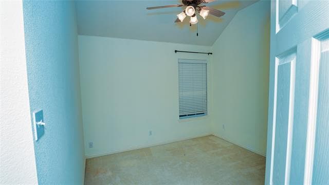 Building Photo - 15846 Grove Crest Dr