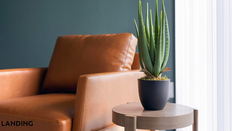 Building Photo - 3001 Crockett St