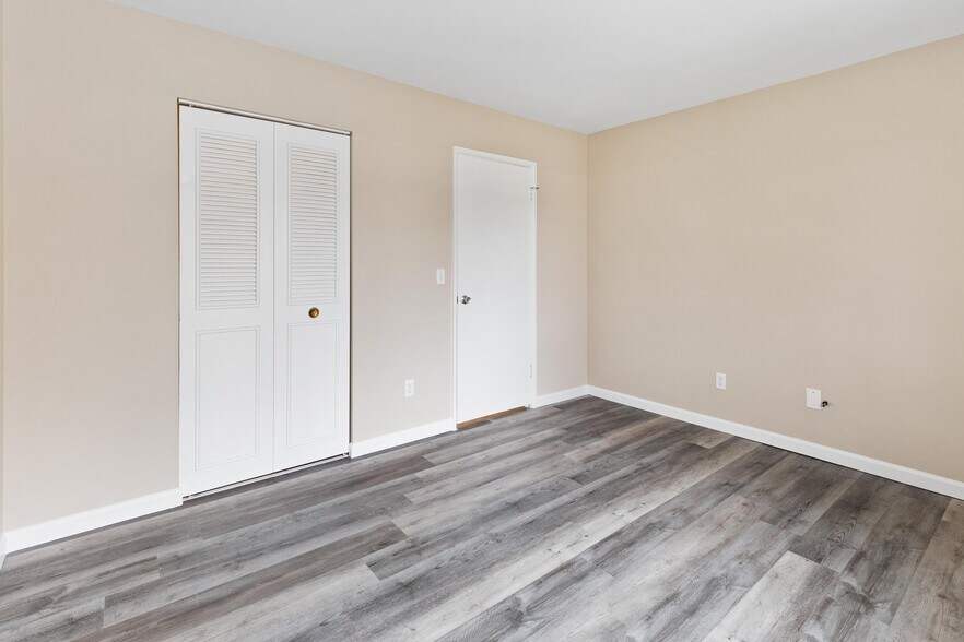 Building Photo - 1545 Cherboneau Pl