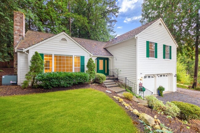 Sammamish 3 Bedroom 2.5 Bath Tri-level - 2007 227th Ave NE Sammamish WA ...