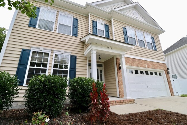 Building Photo - Immaculate 4 bedroom 2.5 Bath home in Sagi...