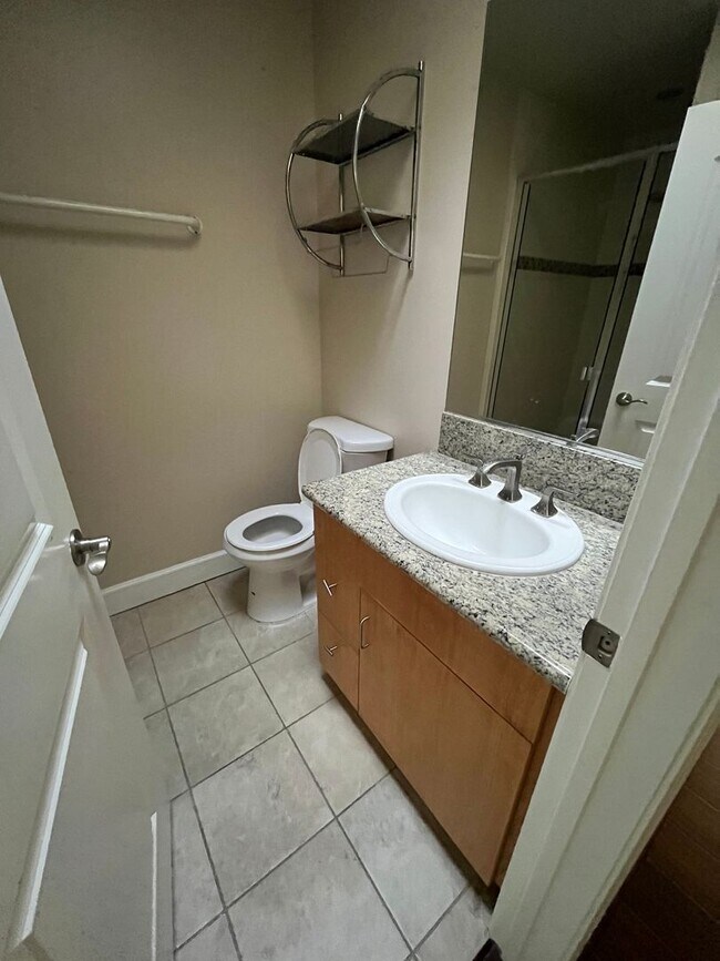 Building Photo - Spacious 2-Story Home with 2-Car Garage in San Gabriel