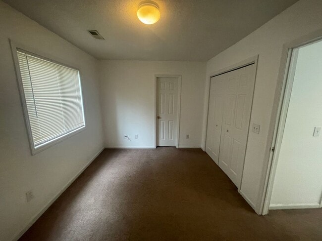 Building Photo - 6328 Wrightsville Ave