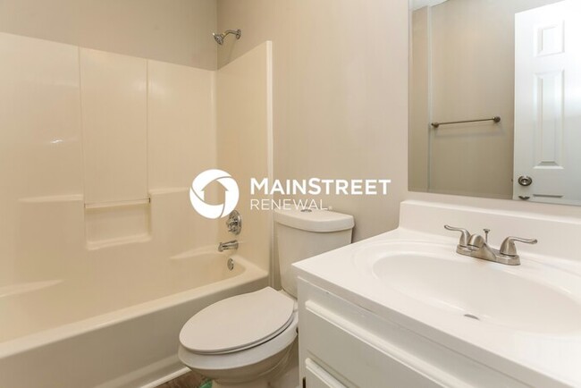 Building Photo - 2535 Valient Dr