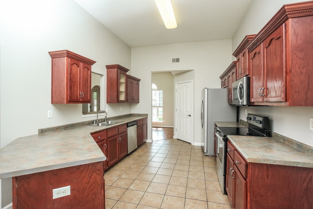 Building Photo - 8332 Pinnacle Dr