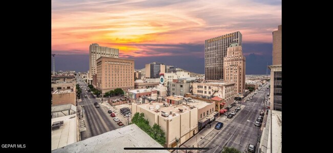 Building Photo - 115 N Mesa St