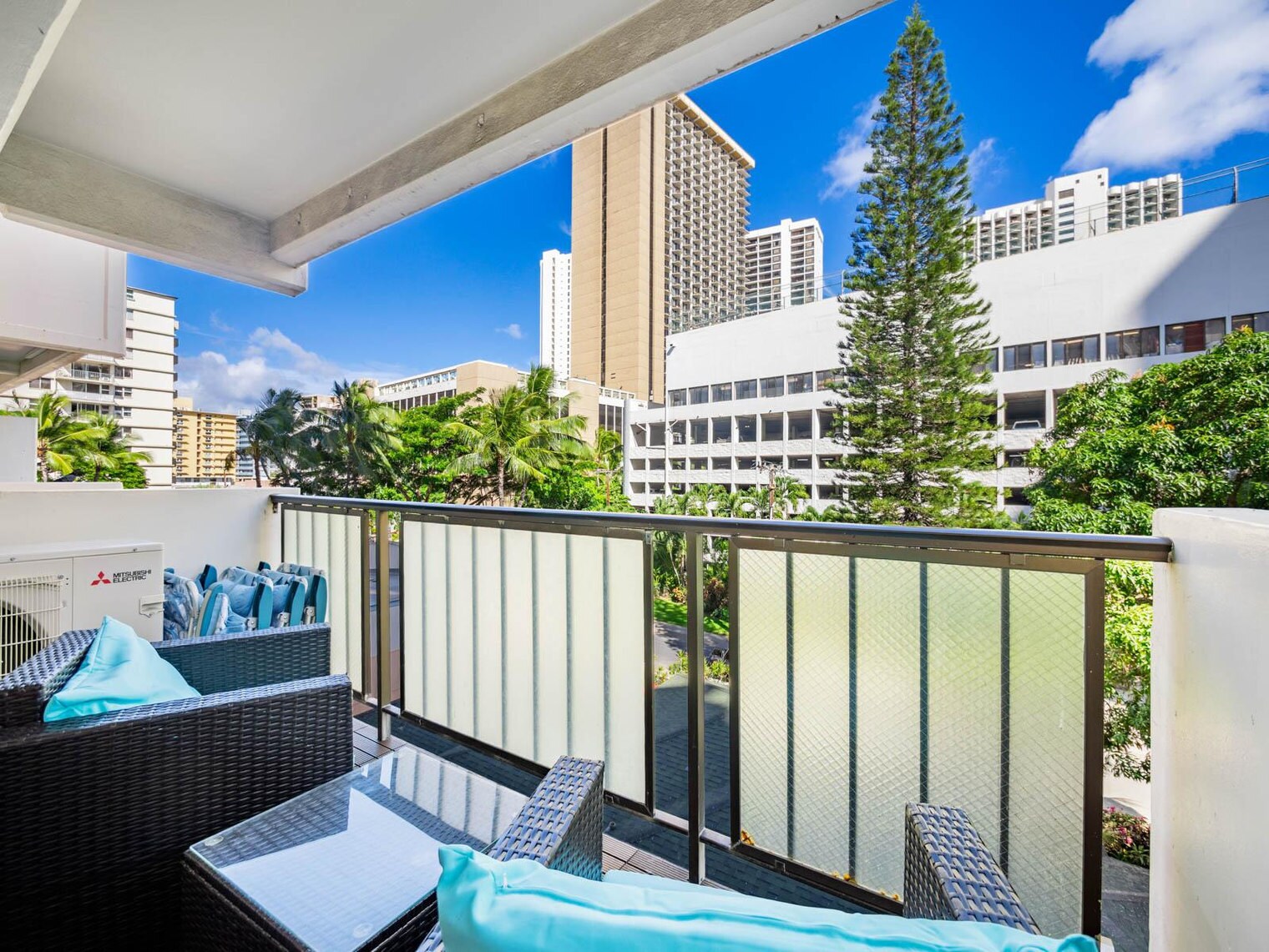 Building Photo - 2464 Prince Edward St