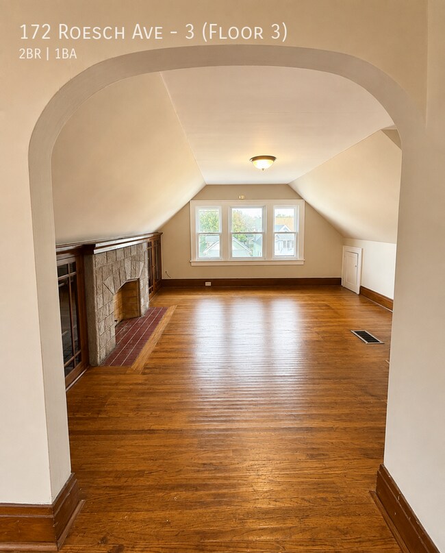 Building Photo - 172 Roesch Ave