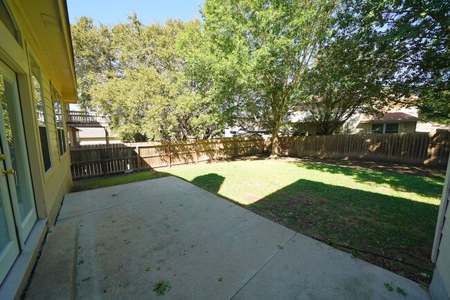 Building Photo - Stunning Single-Story Home Now Available i...