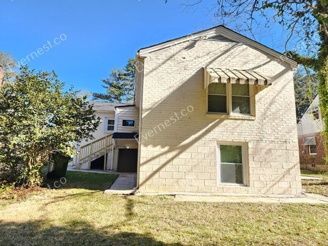Building Photo - 1682 Altadena Pl SW