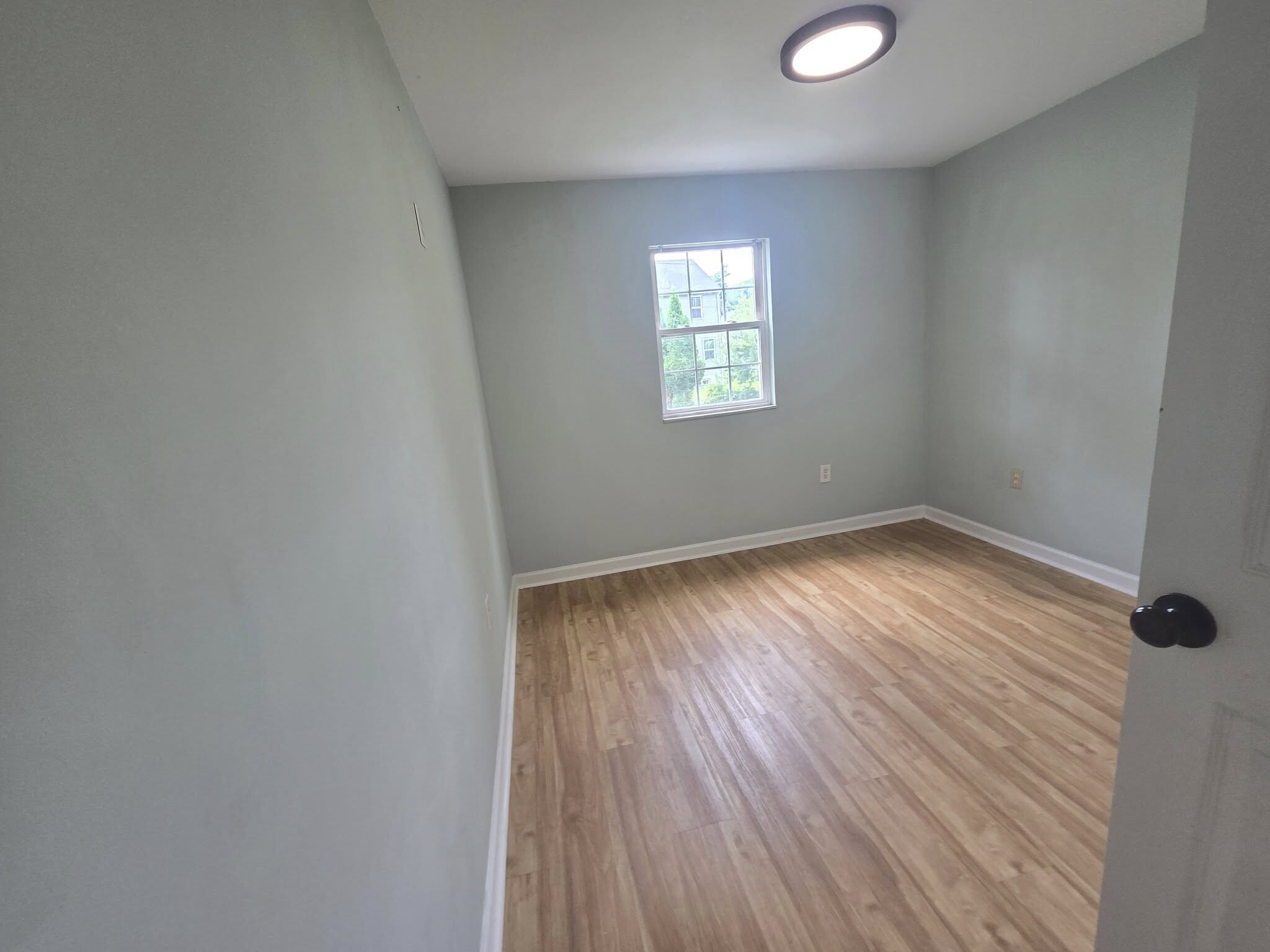 Building Photo - 7339 Green Acres Dr