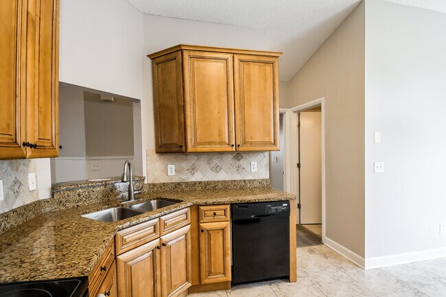 Building Photo - 278 Carriann Cove Ct