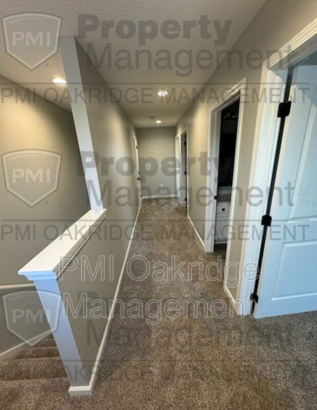 Building Photo - 241 Bruns Dr