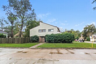 Building Photo - 17803 S Cypress Villas Dr